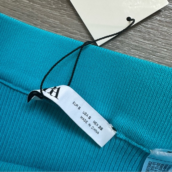 3 piece Matching Set - Ribbed Blue Cardigan Midi Pencil Skirt Crop Top - Picture 16 of 16